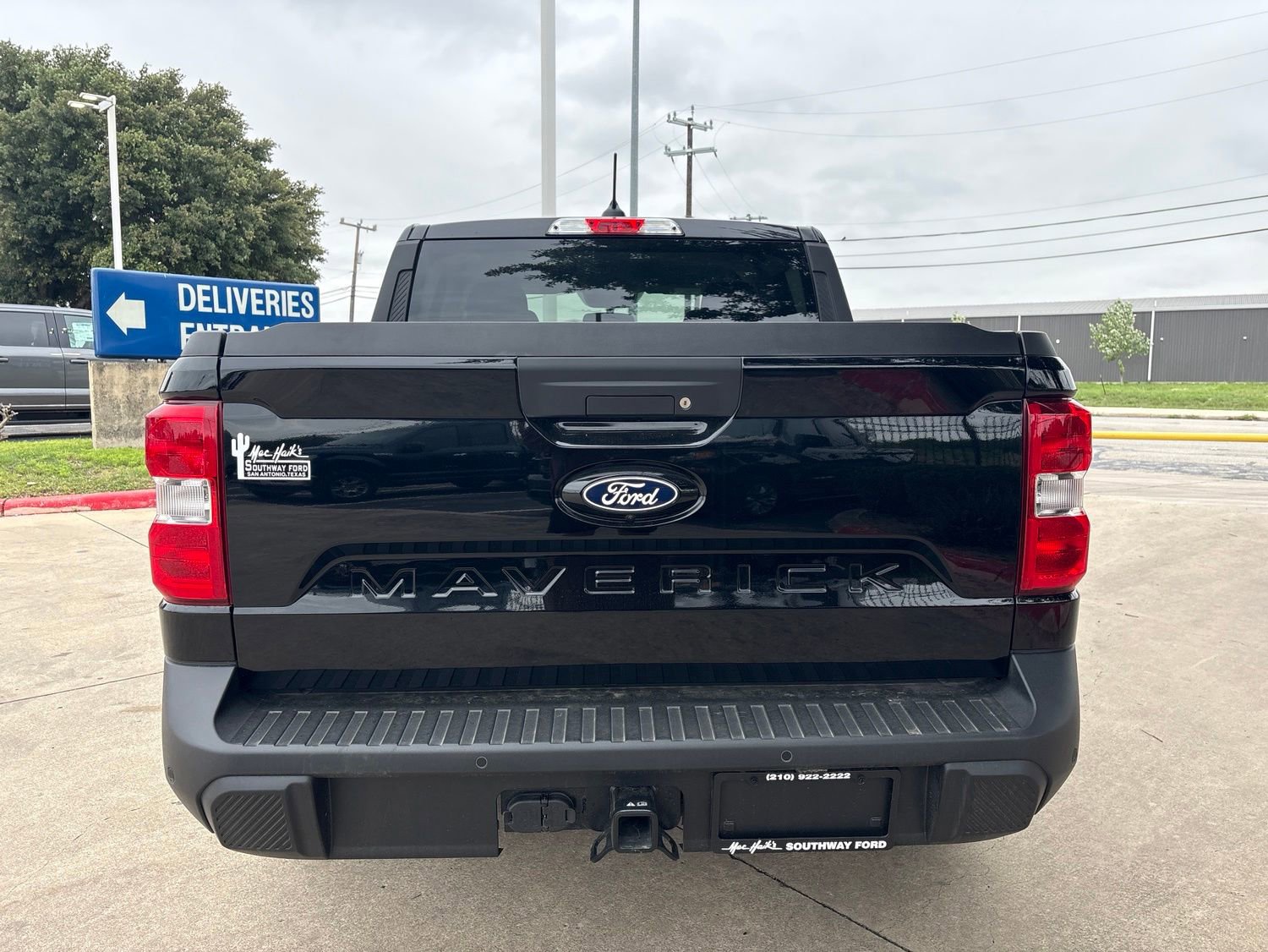 New 2025 Ford Maverick XLT w/ 4K Tow Package AWD/4WD image 4