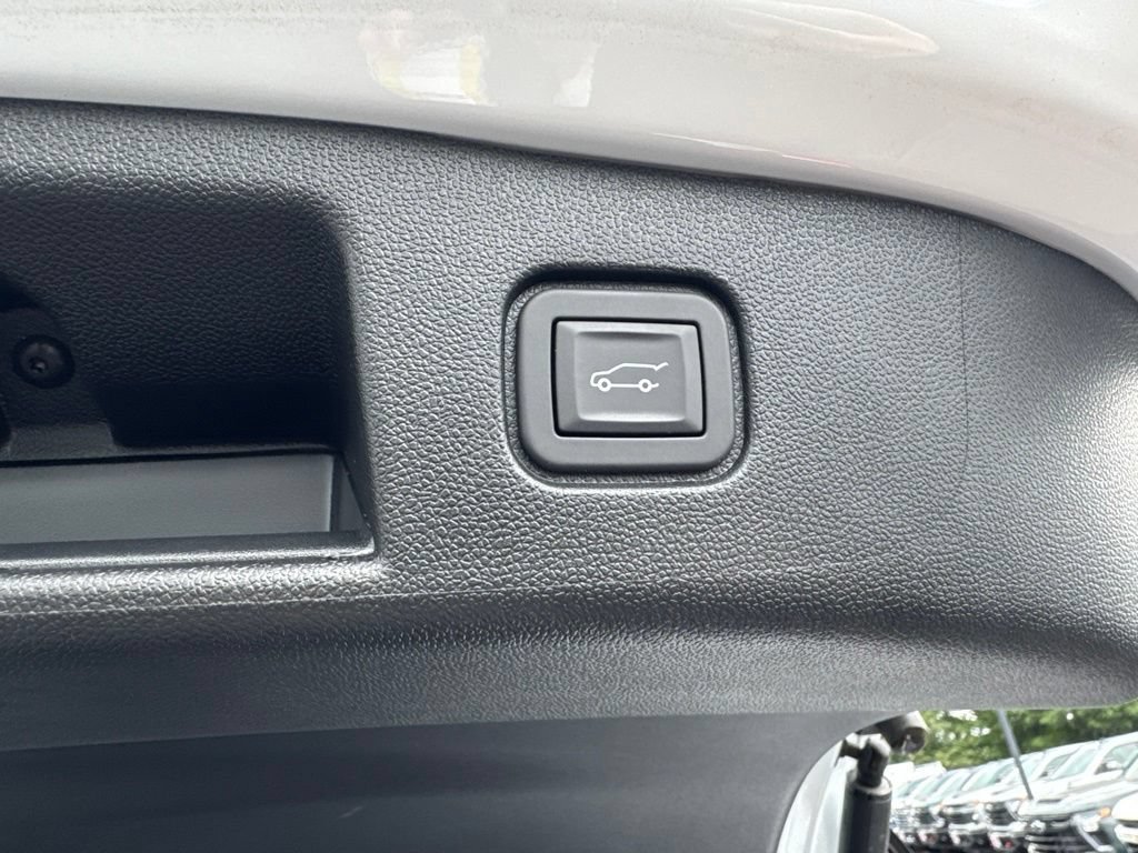 New 2025 Chevrolet Blazer EV LT AWD/4WD image 8