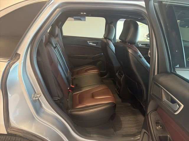 Used 2022 Ford Edge Titanium w/ Equipment Group 301A image 19