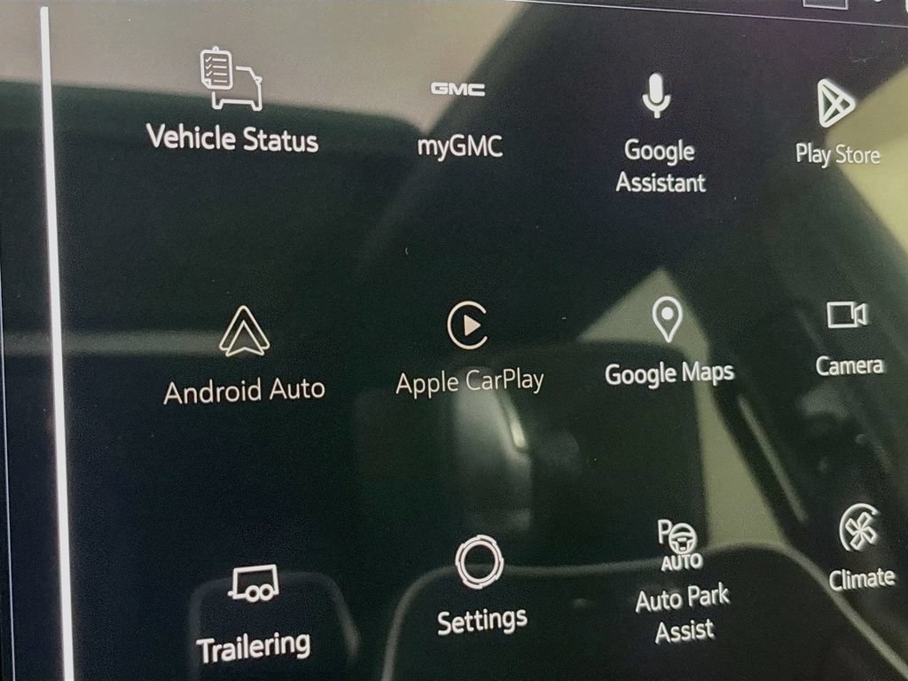 New 2026 GMC Yukon AT4 Ultimate AWD/4WD image 13