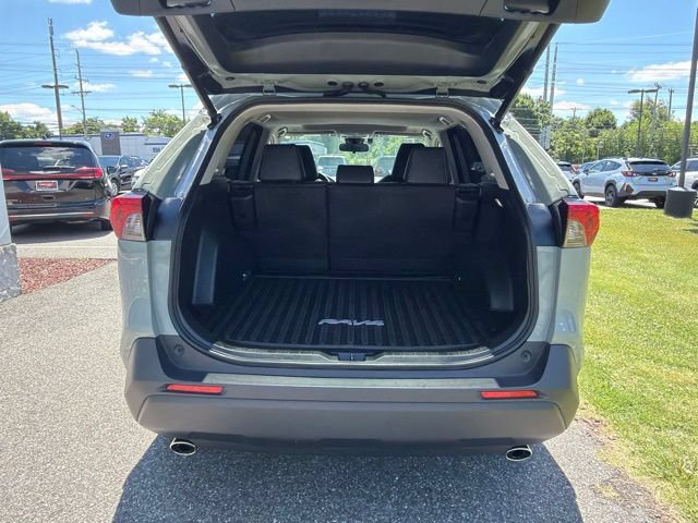 Used 2023 Toyota RAV4 XLE Premium AWD/4WD image 8