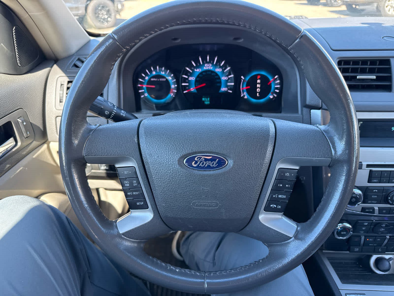 Used 2011 Ford Fusion SEL FWD image 11