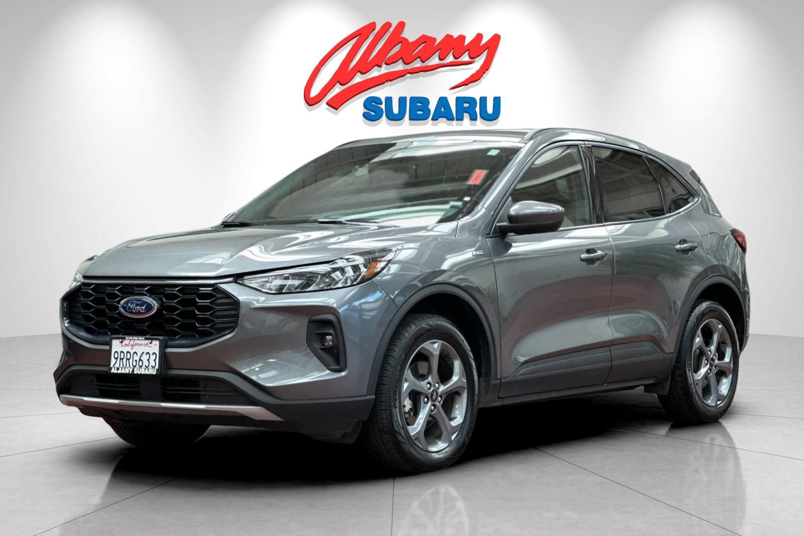 Used 2025 Ford Escape ST-Line Select AWD/4WD image 9