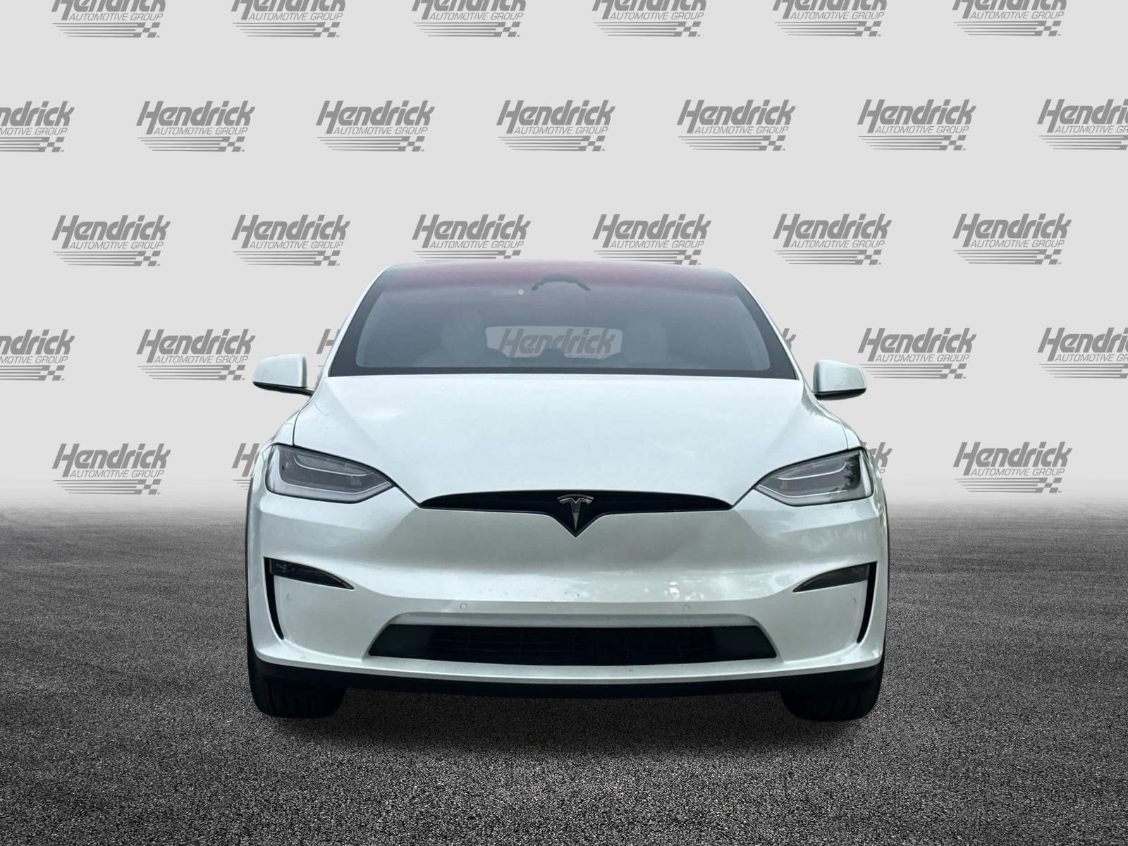 Used 2023 Tesla Model X image 3