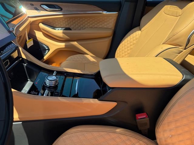 New 2026 Jeep Grand Cherokee L Summit AWD/4WD image 24