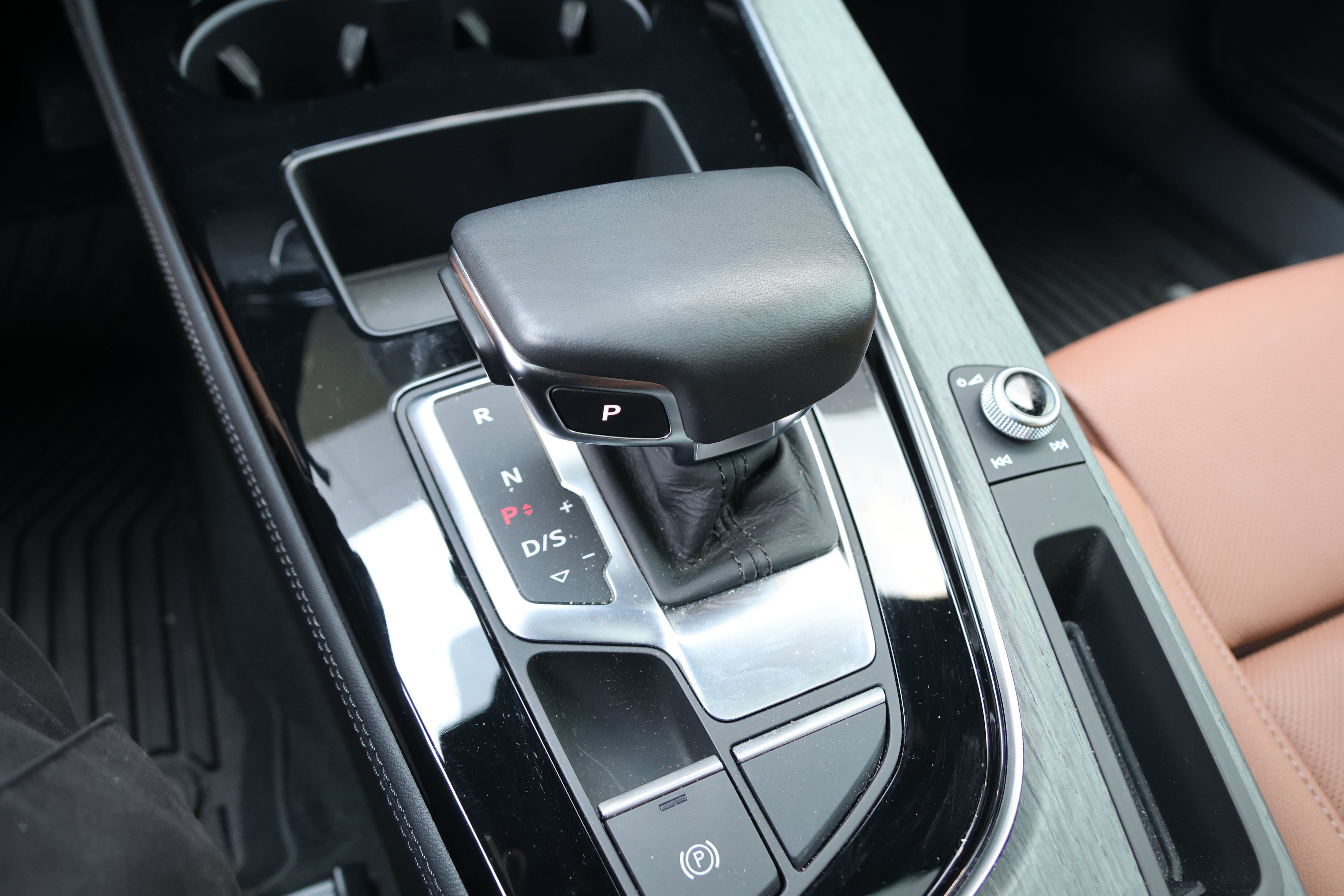 Used 2022 Audi A5 2.0T Premium Plus w/ Premium Plus AWD/4WD image 28