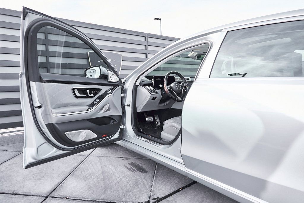 Used 2021 Mercedes-Benz Maybach S 580 4MATIC image 27
