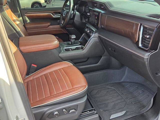 Used 2024 GMC Sierra 1500 Denali Ultimate AWD/4WD image 17