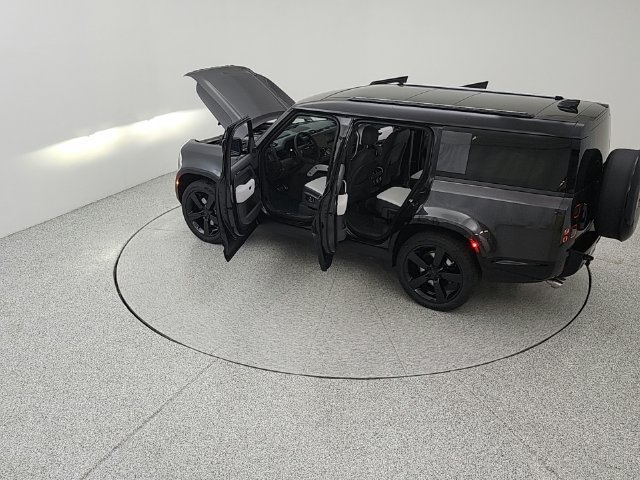 New 2026 Land Rover Defender 130 V8 AWD/4WD image 24