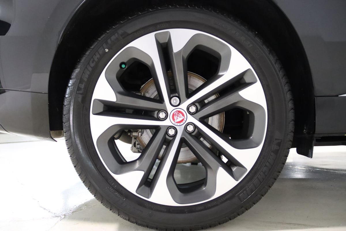 Used 2023 Jaguar F-PACE S AWD/4WD image 68