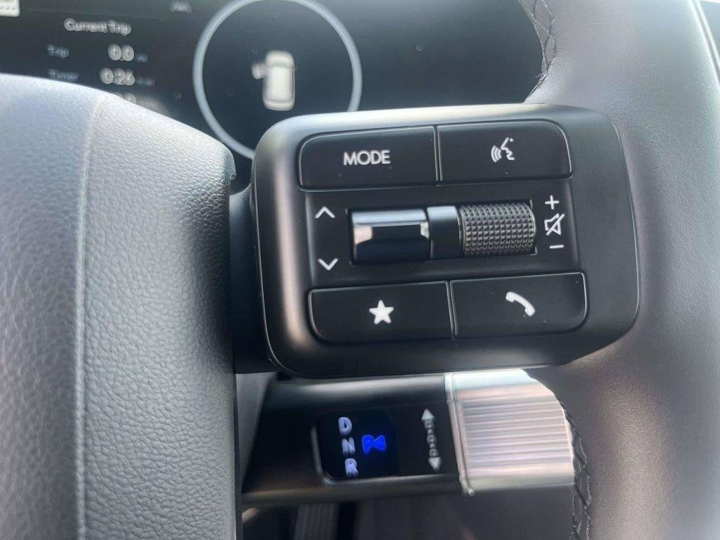 New 2026 Hyundai Santa Fe Calligraphy FWD image 69