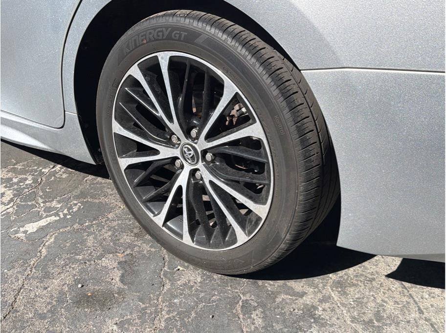 Used 2018 Toyota Camry SE w/ Audio Package FWD image 31