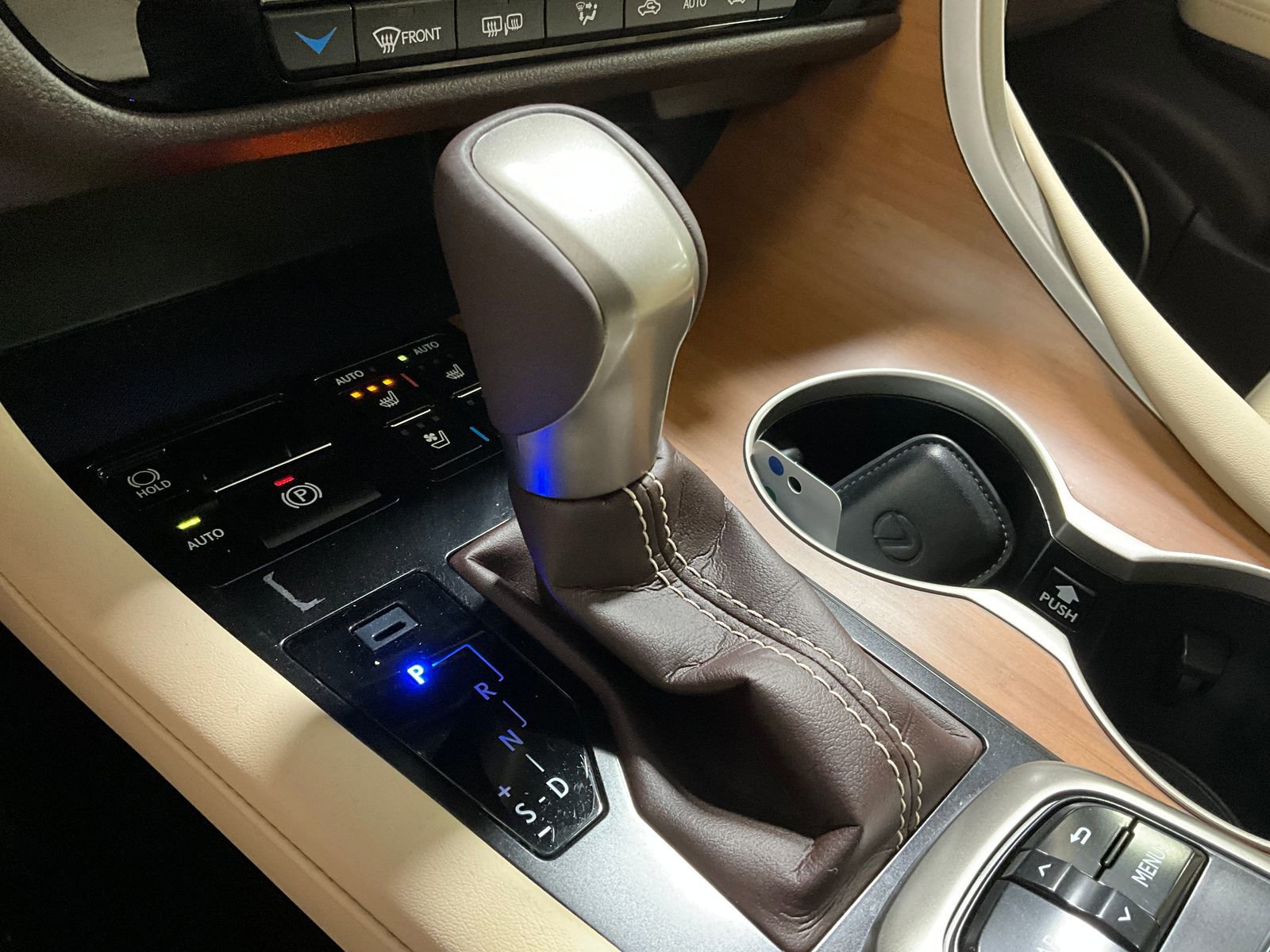 Used 2019 Lexus RX 350 AWD w/ Navigation Package image 16