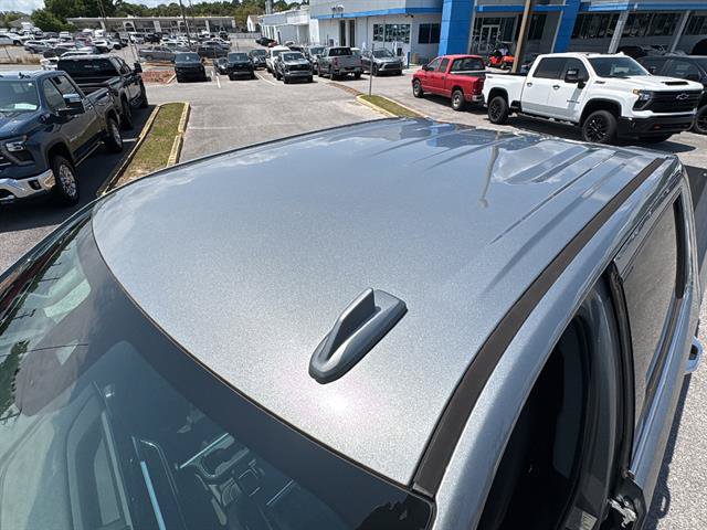 Used 2024 Chevrolet Silverado 1500 LTZ AWD/4WD image 12