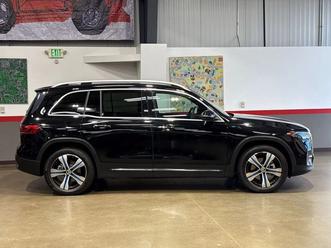 Used 2023 Mercedes-Benz EQB 350 4MATIC SUV w/ Pinnacle Package image 3