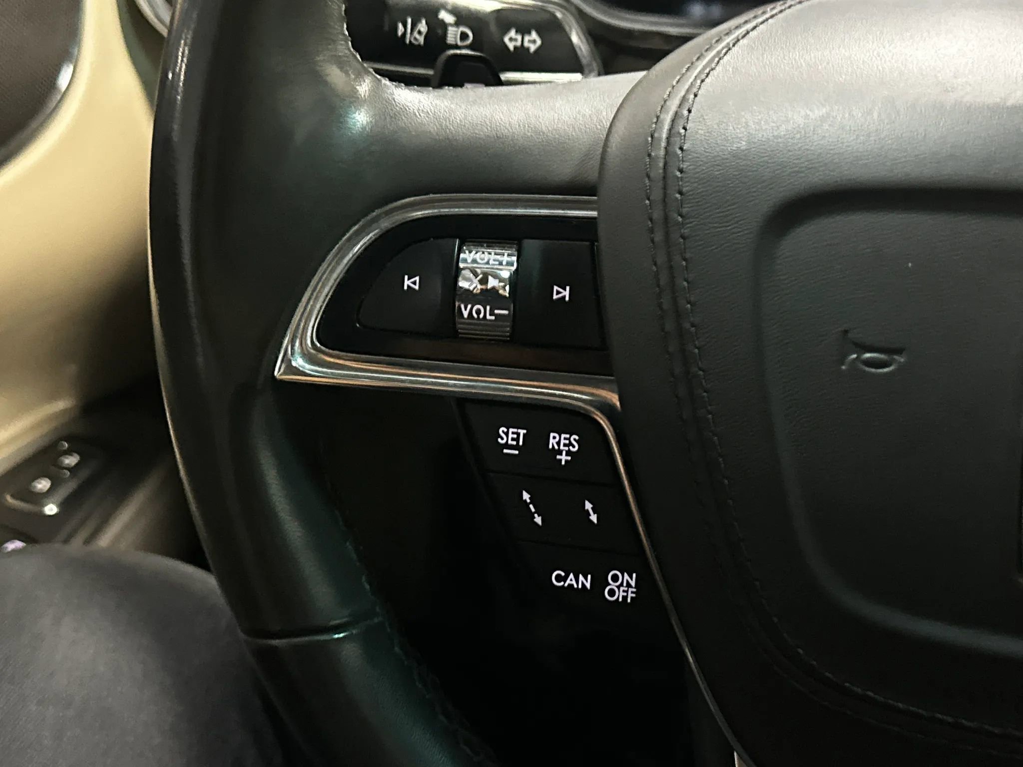 Used 2019 Lincoln Continental Select FWD image 30