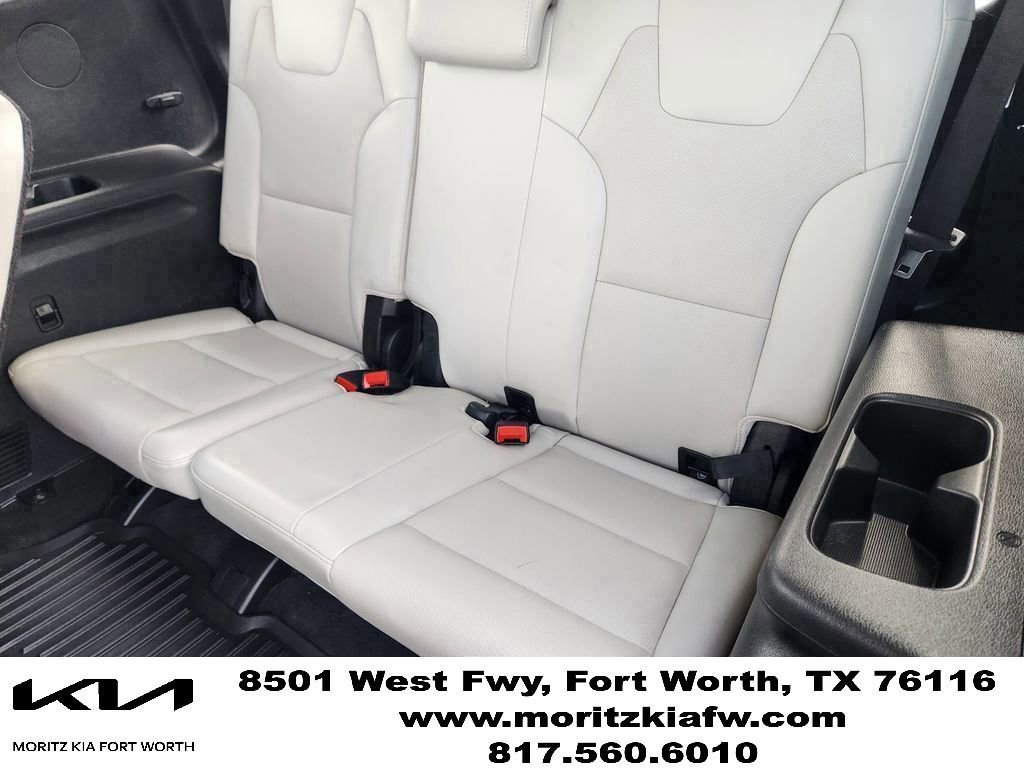 Certified 2022 Kia Telluride S FWD image 30