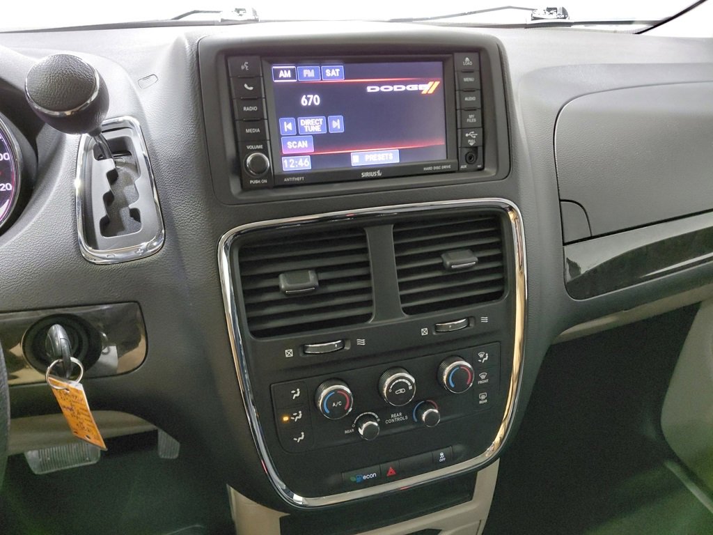 Certified 2020 Dodge Grand Caravan SE w/ UConnect Hands-Free Group image 26