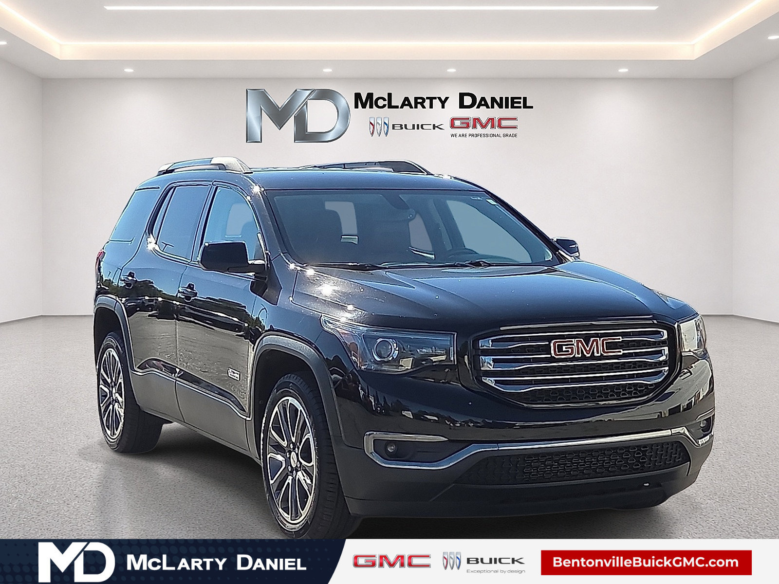 Certified 2017 GMC Acadia SLT