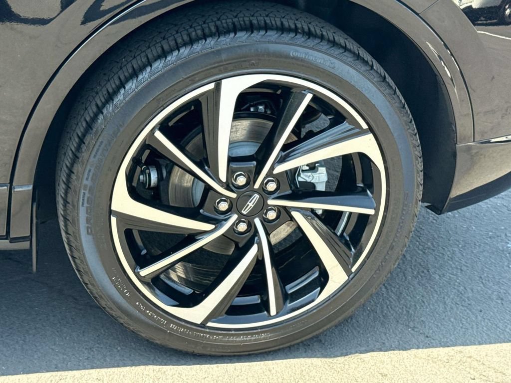 Certified 2024 Lincoln Corsair Grand Touring AWD/4WD image 31