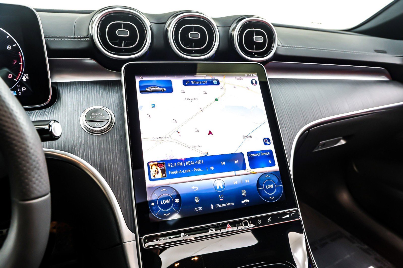 Certified 2025 Mercedes-Benz C 300 Sedan image 22