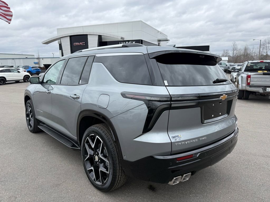 New 2026 Chevrolet Traverse High Country image 2
