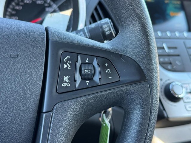 Used 2017 Chevrolet Equinox LS FWD image 17