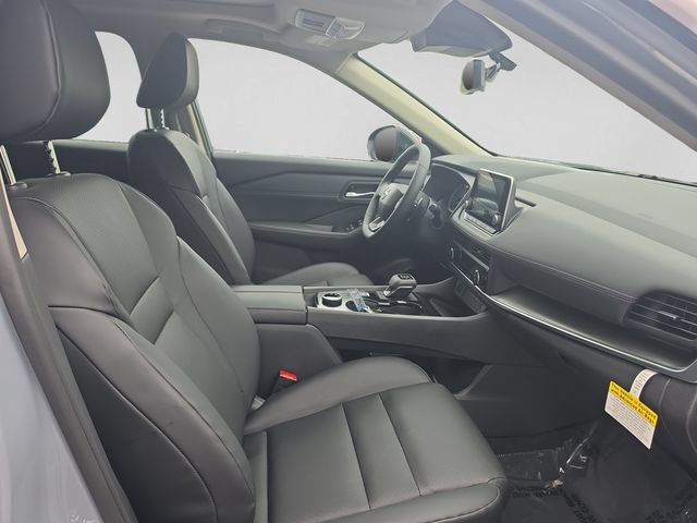 New 2026 Nissan Rogue Dark Armor AWD/4WD image 16
