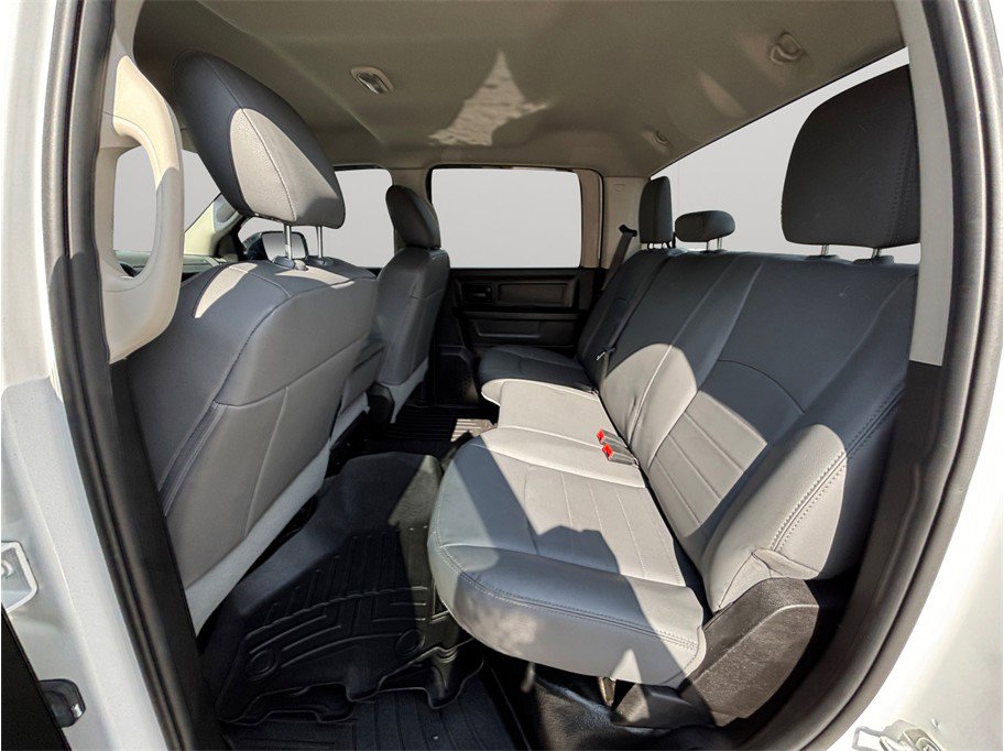 Used 2020 RAM 1500 Tradesman w/ Chrome Appearance Group image 27