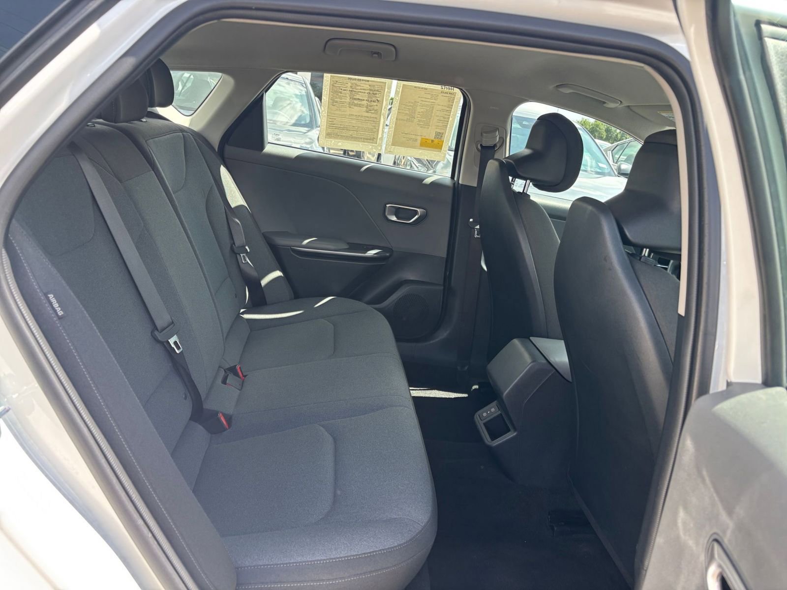 Used 2025 Kia K4 FWD image 24