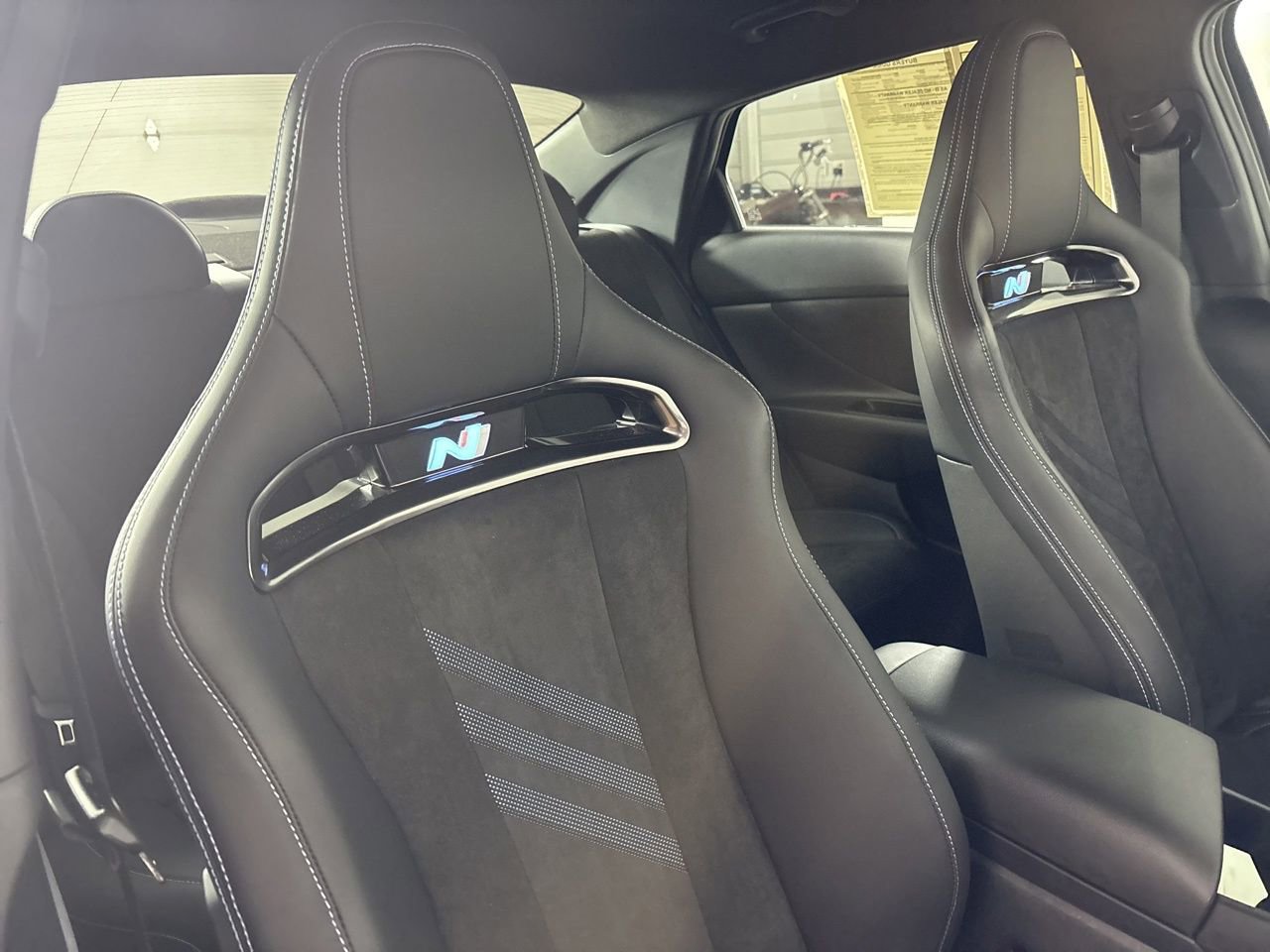 Used 2025 Hyundai Elantra N image 26