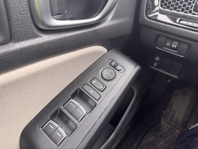 Used 2024 Honda Civic LX image 14