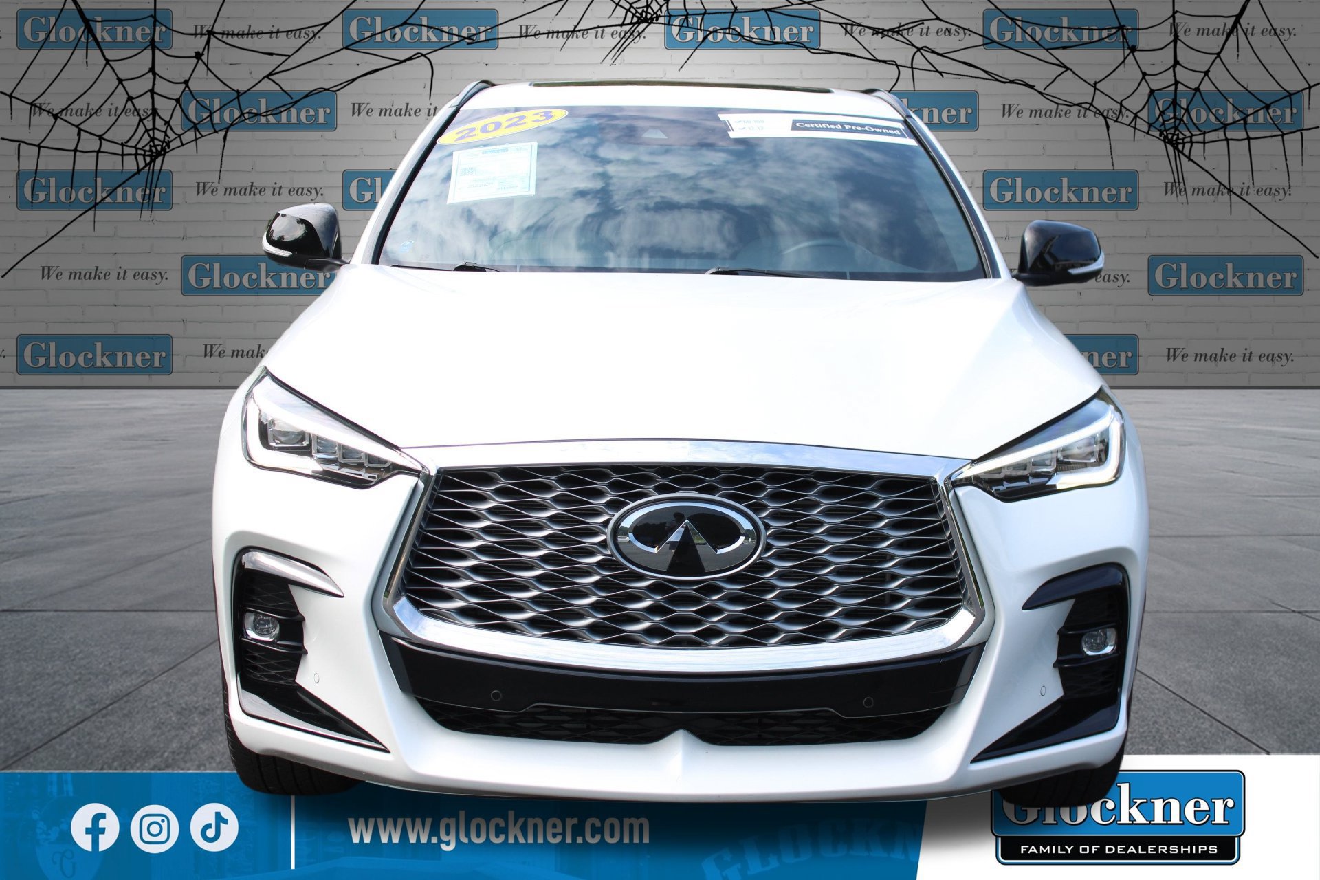 Used 2023 INFINITI QX55 Essential AWD/4WD image 2