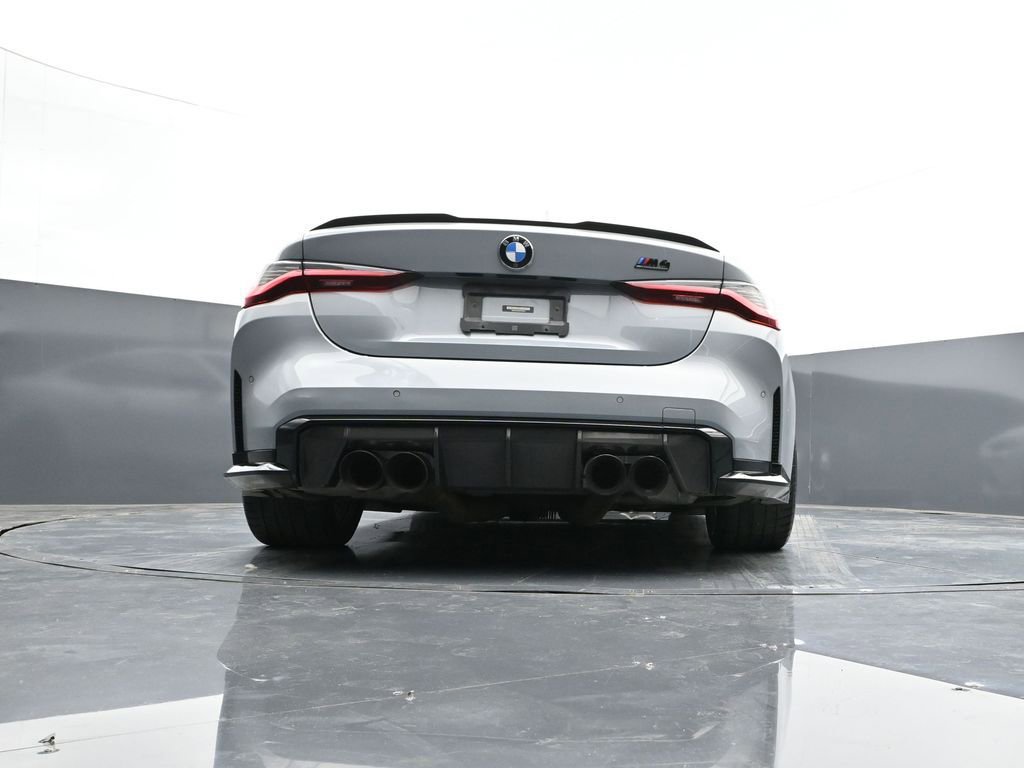 Used 2021 BMW M4 Competition w/ M Carbon Exterior Package RWD image 32
