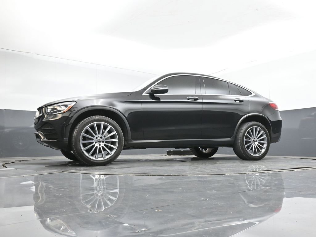 Used 2021 Mercedes-Benz GLC 300 4MATIC Coupe image 41