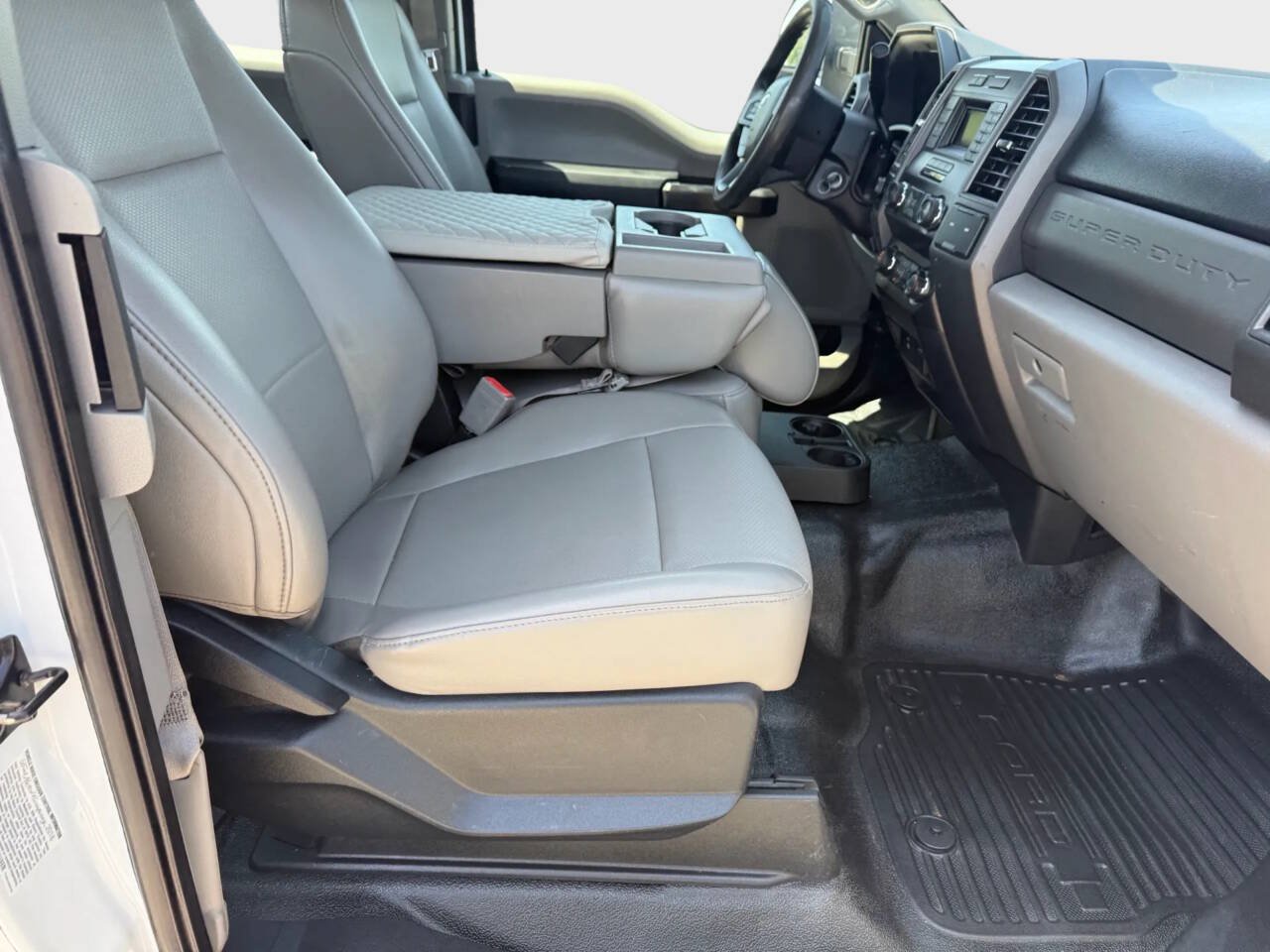 Used 2019 Ford F350 XL w/ Snow Plow Prep Package AWD/4WD image 10