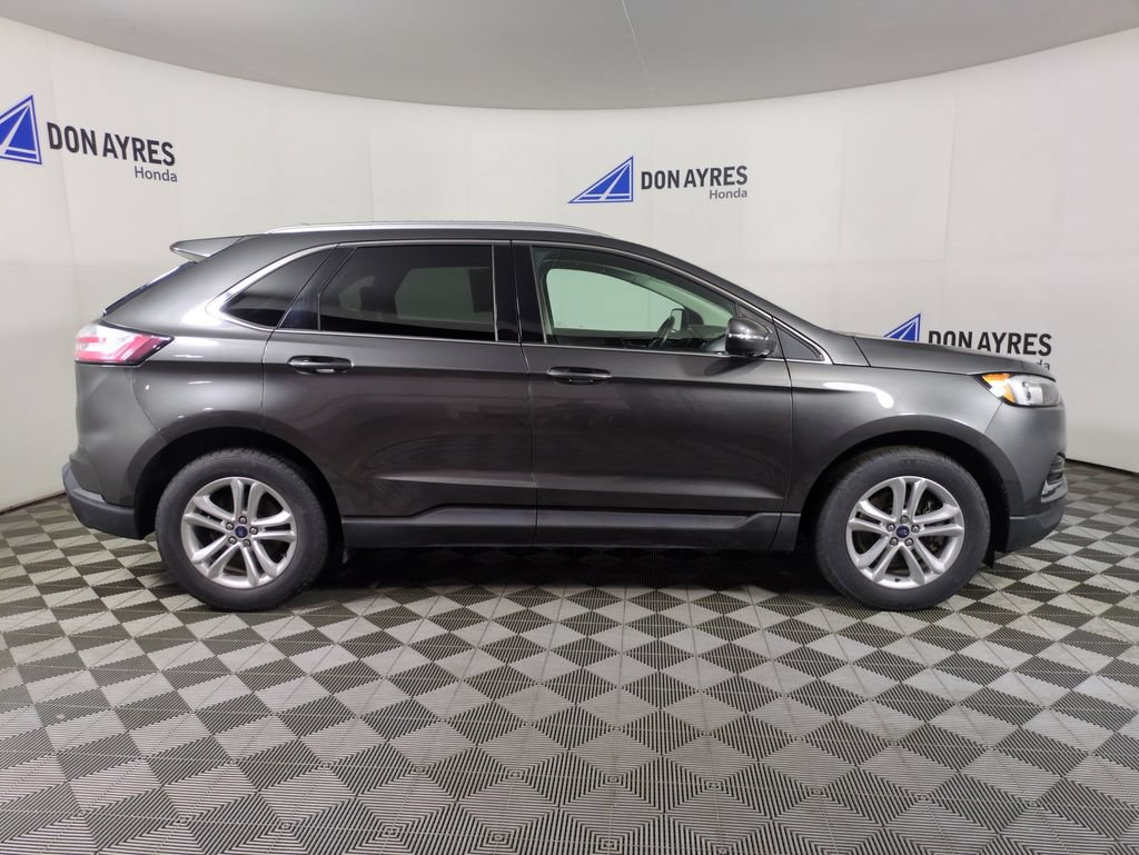 Used 2019 Ford Edge SEL AWD/4WD image 8