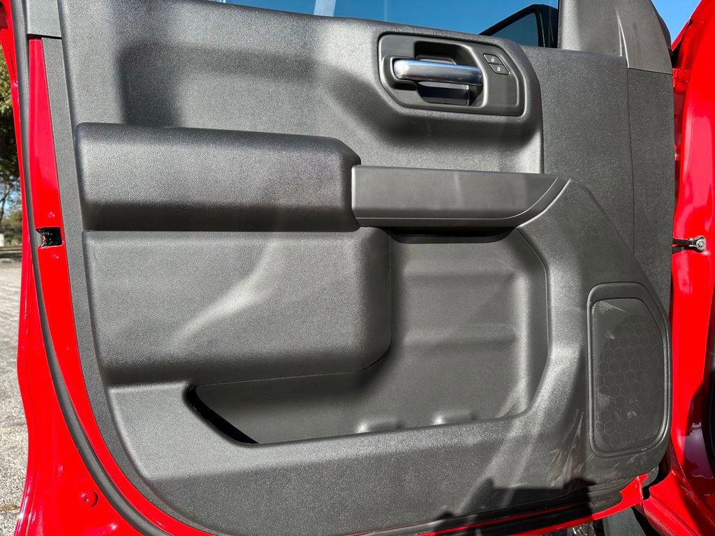 New 2026 Chevrolet Silverado 1500 Custom Trail Boss w/ Dark Appearance Package image 52