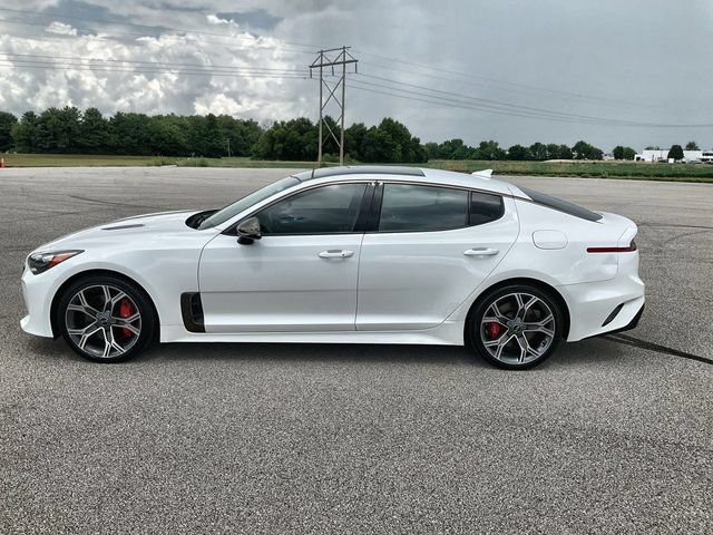 Used 2021 Kia Stinger GT1 AWD/4WD image 17