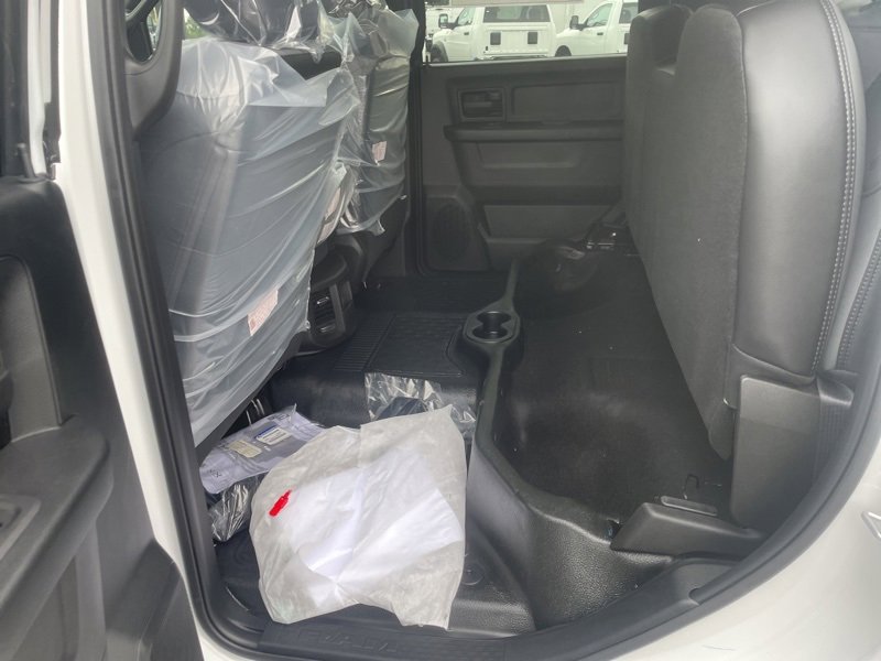 New 2025 RAM 3500 Tradesman w/ Chrome Appearance Group image 16