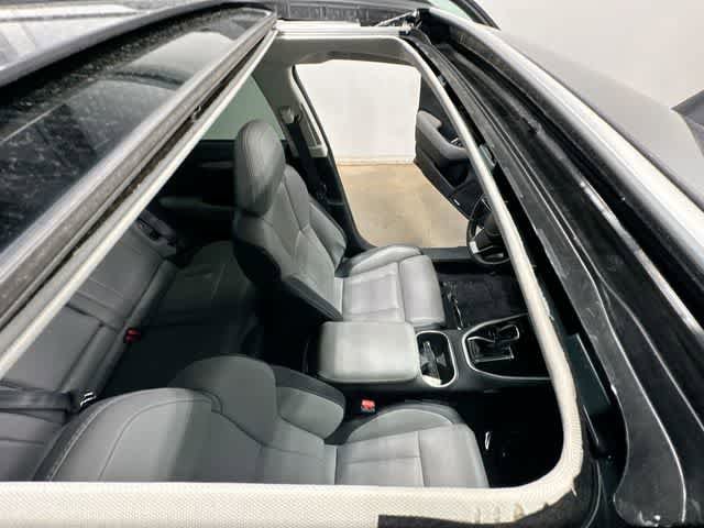 Used 2023 Subaru Outback Limited AWD/4WD image 6