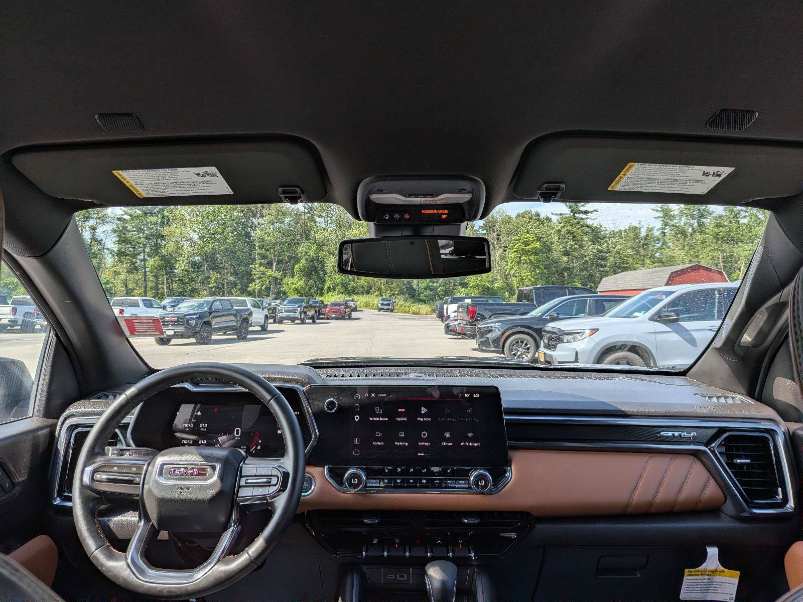 Used 2026 GMC Canyon AT4 AWD/4WD image 23