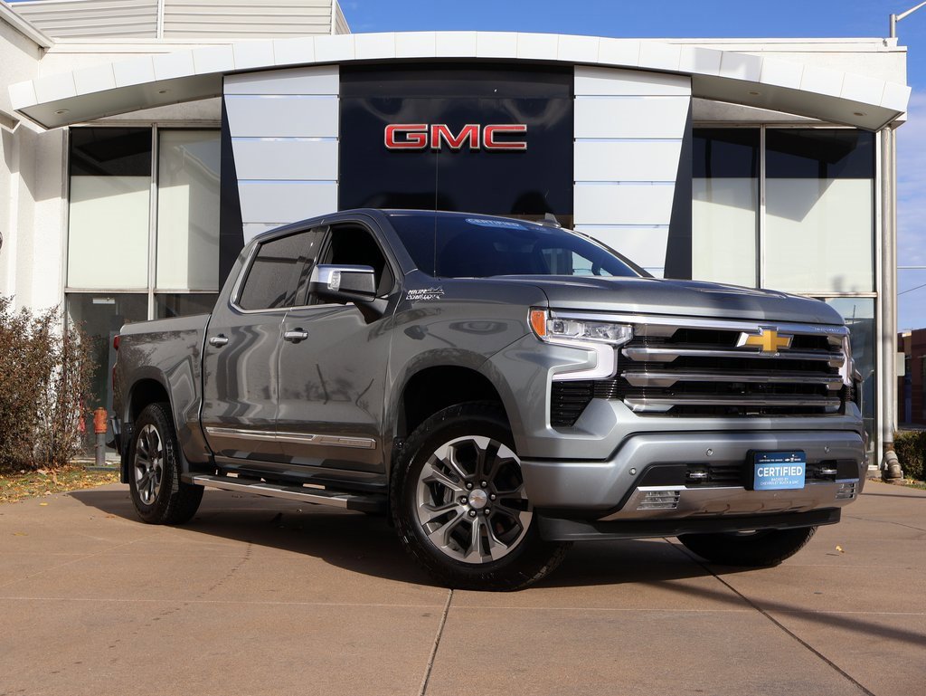 Used 2025 Chevrolet Silverado 1500 High Country w/ Technology Package