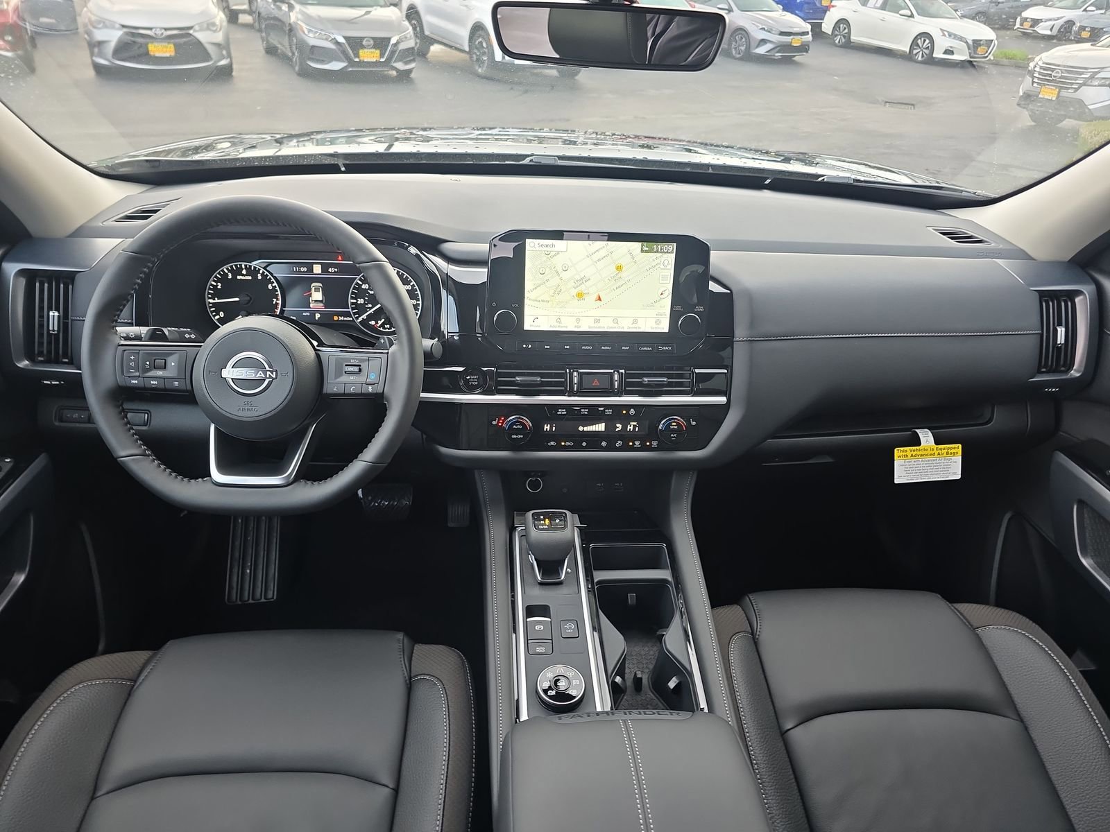 New 2025 Nissan Pathfinder SL image 24