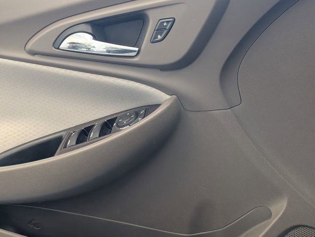 Certified 2023 Chevrolet Malibu LS image 28