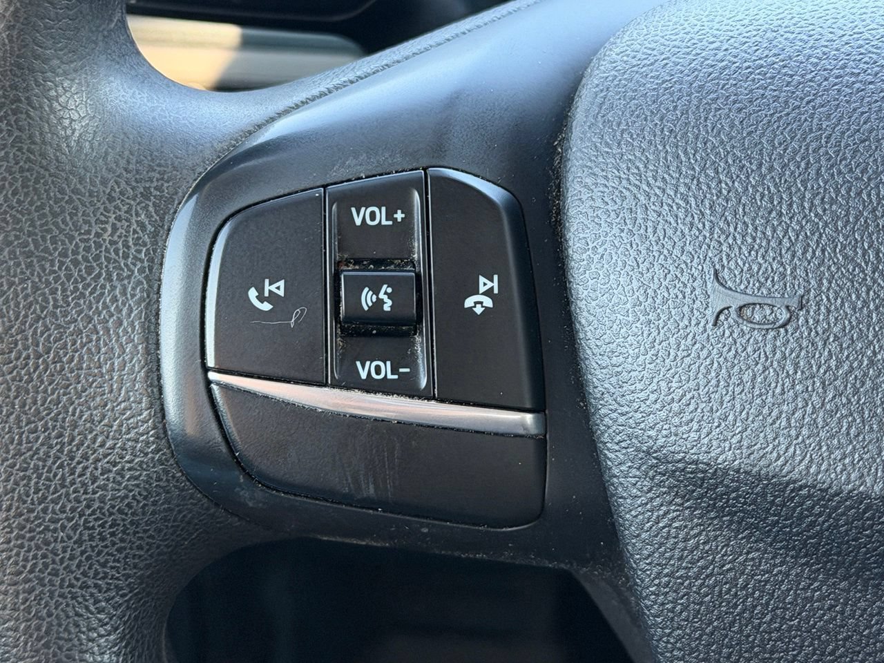 Used 2022 Ford Maverick XL FWD image 16