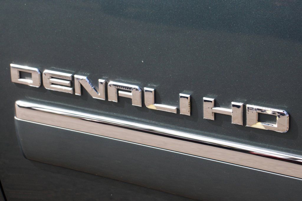 Used 2011 GMC Sierra 2500 Denali image 46