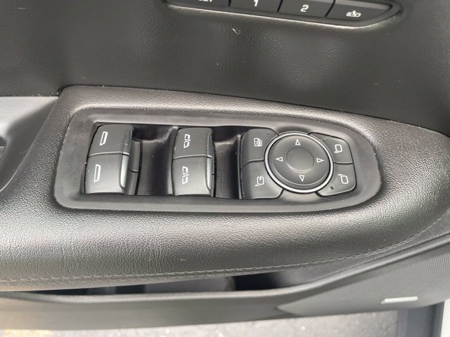 Used 2017 Cadillac XT5 Premium Luxury FWD image 16