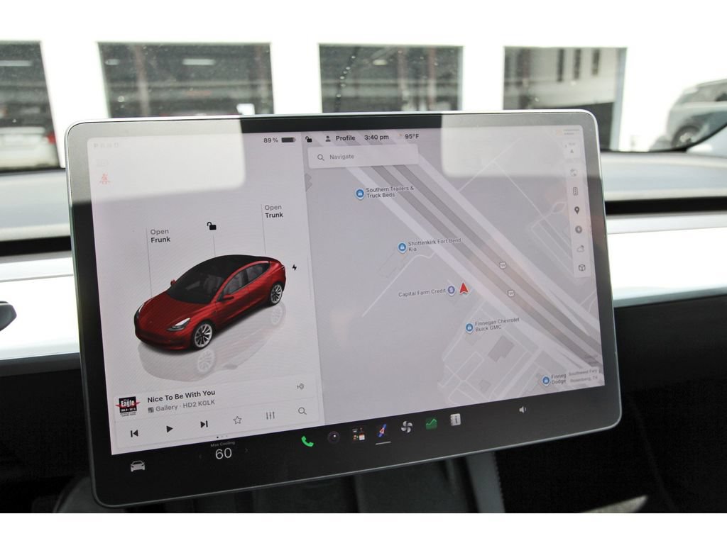 Used 2022 Tesla Model 3 Long Range AWD/4WD image 22