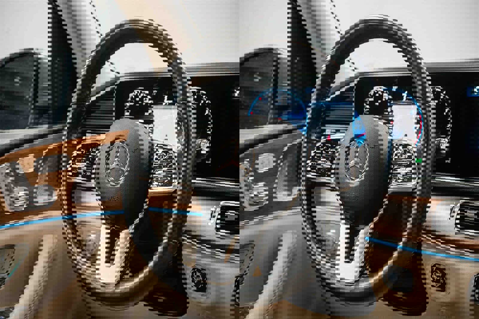 Used 2022 Mercedes-Benz GLE 450 4MATIC image 15